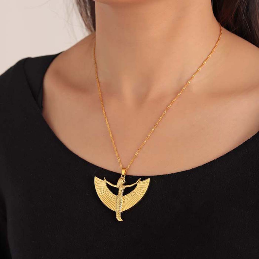 Qiamni Egyptische Godin Isis H - Men Fashion Egypt recensie en prijs